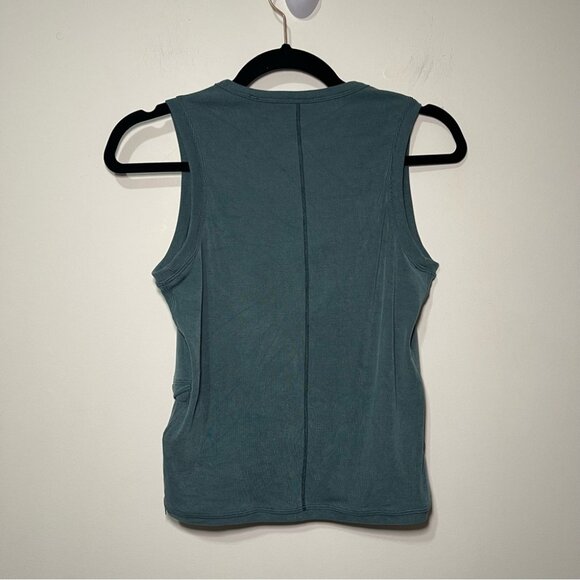 Lululemon women’s Jasper Green Do the Twist sporty Cropped tank top in size US 4 - Picture 7 of 9
